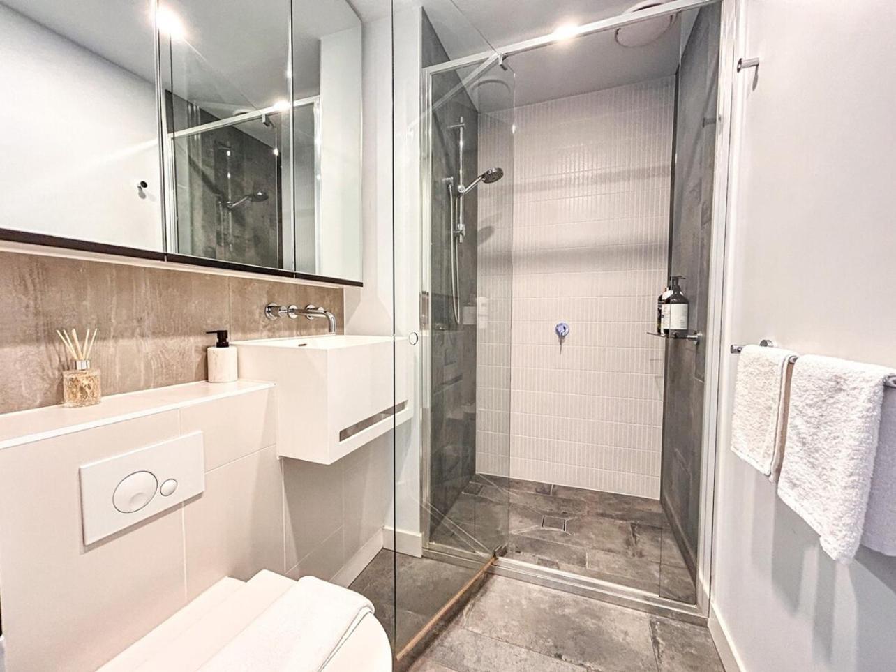 Dreamy View On High Level 2Br1Ba Apt Cbd Poolgy Ville de Ville de Melbourne Extérieur photo
